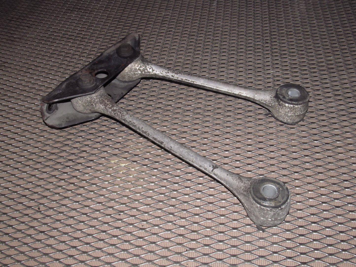 84-96 Chevrolet Corvette OEM Rear Control Arm Upper Link - Left