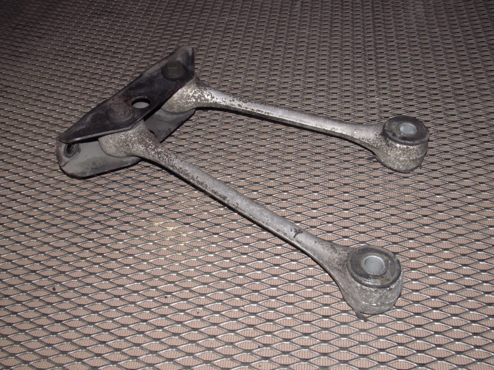 84-96 Chevrolet Corvette OEM Rear Control Arm Upper Link - Left