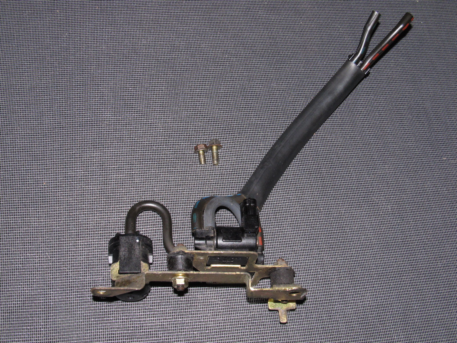 94 95 96 97 Mazda Miata OEM VSV Vacuum Valve Switch