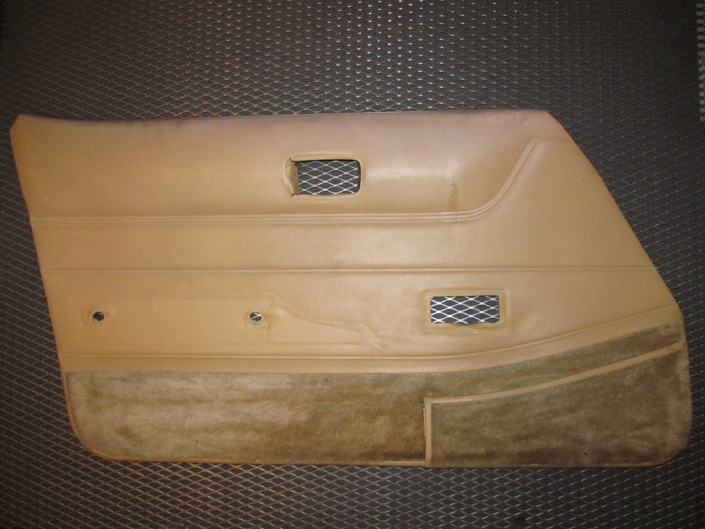 81 82 83 Datsun 280zx OEM 2+0 Door Panel - Left