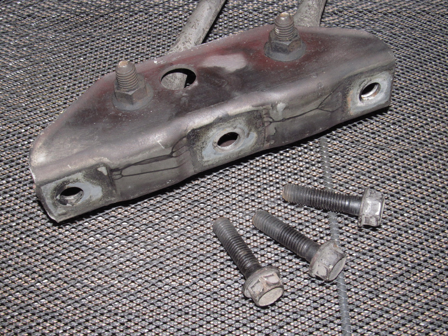 84-96 Chevrolet Corvette OEM Rear Control Arm Upper Link - Left