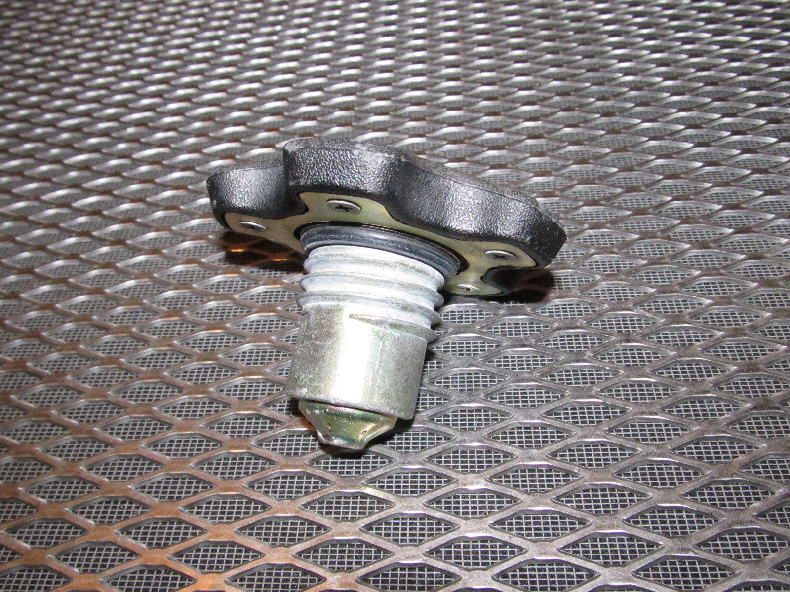 81 82 83 Datsun 280zx OEM Gas Fuel Cap – Autopartone