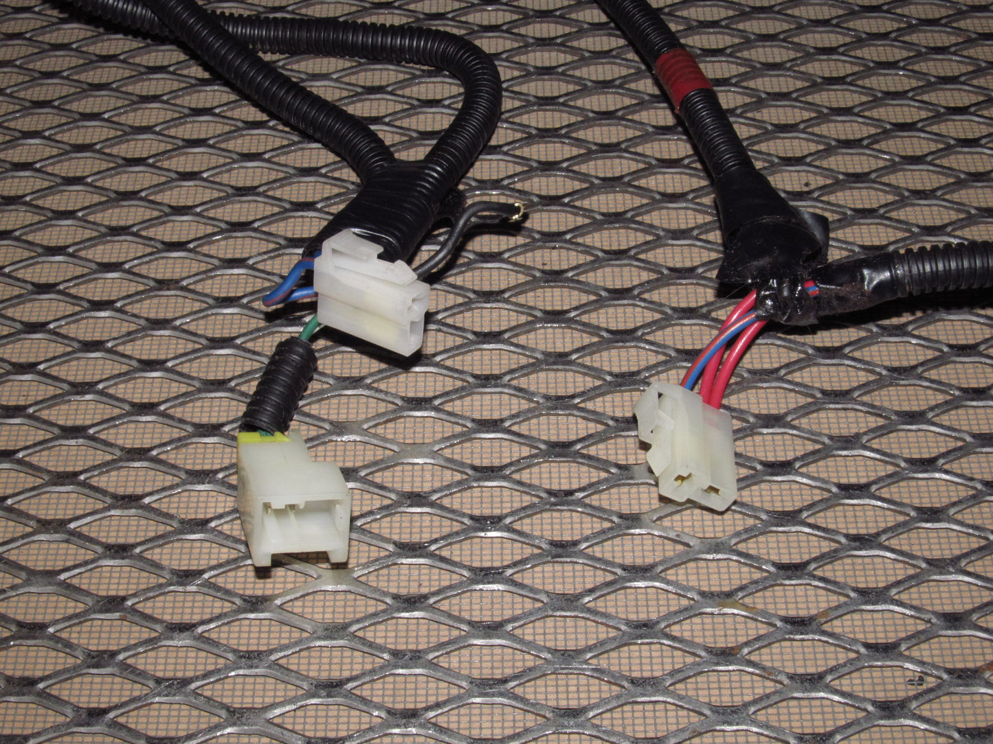 87 88 89 Nissan 300zx OEM Front Power Seat Wiring Harness - Left