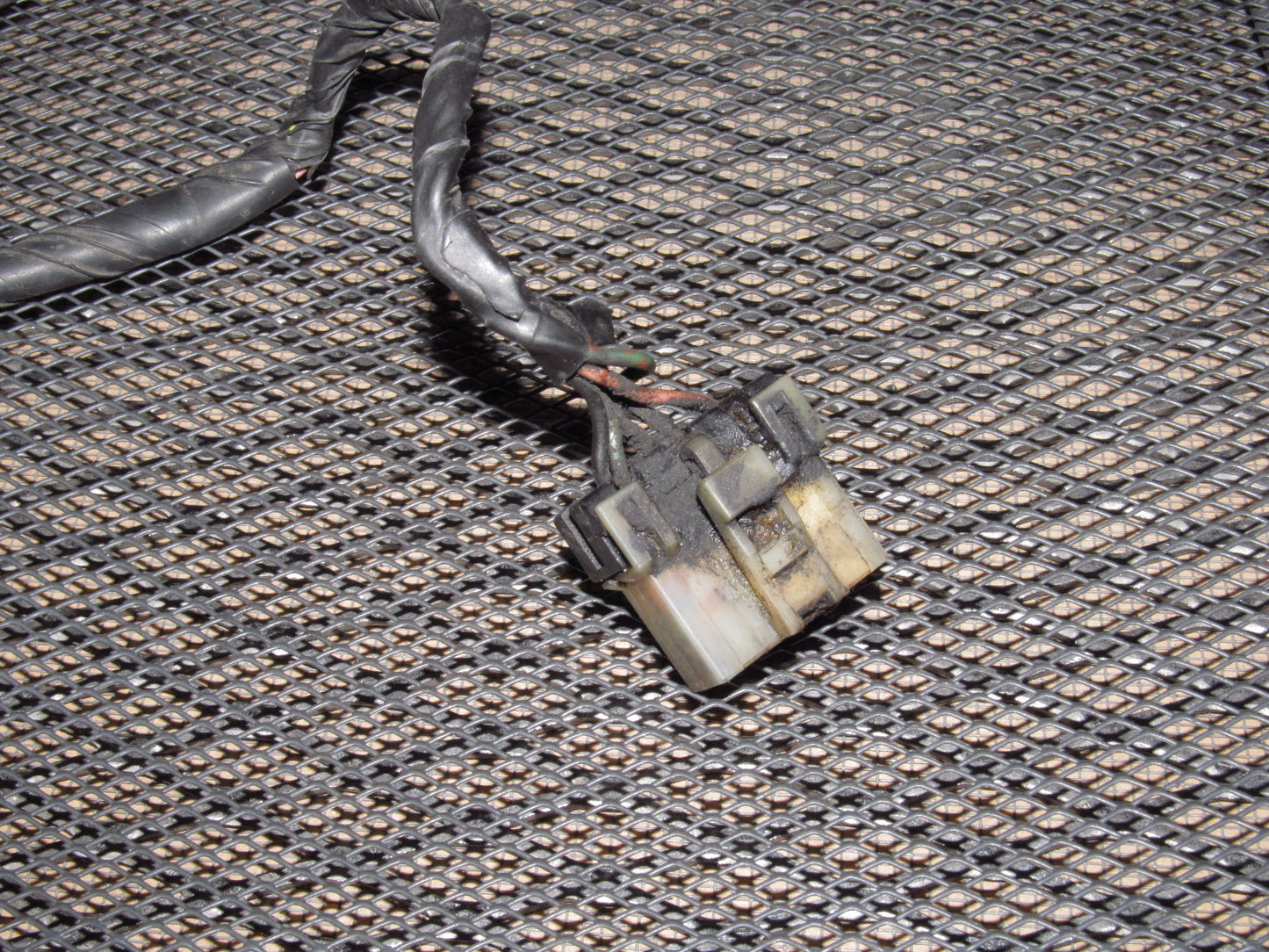 1987-1989 Nissan 300zx OEM Front Wiper Motor Pigtail Harness