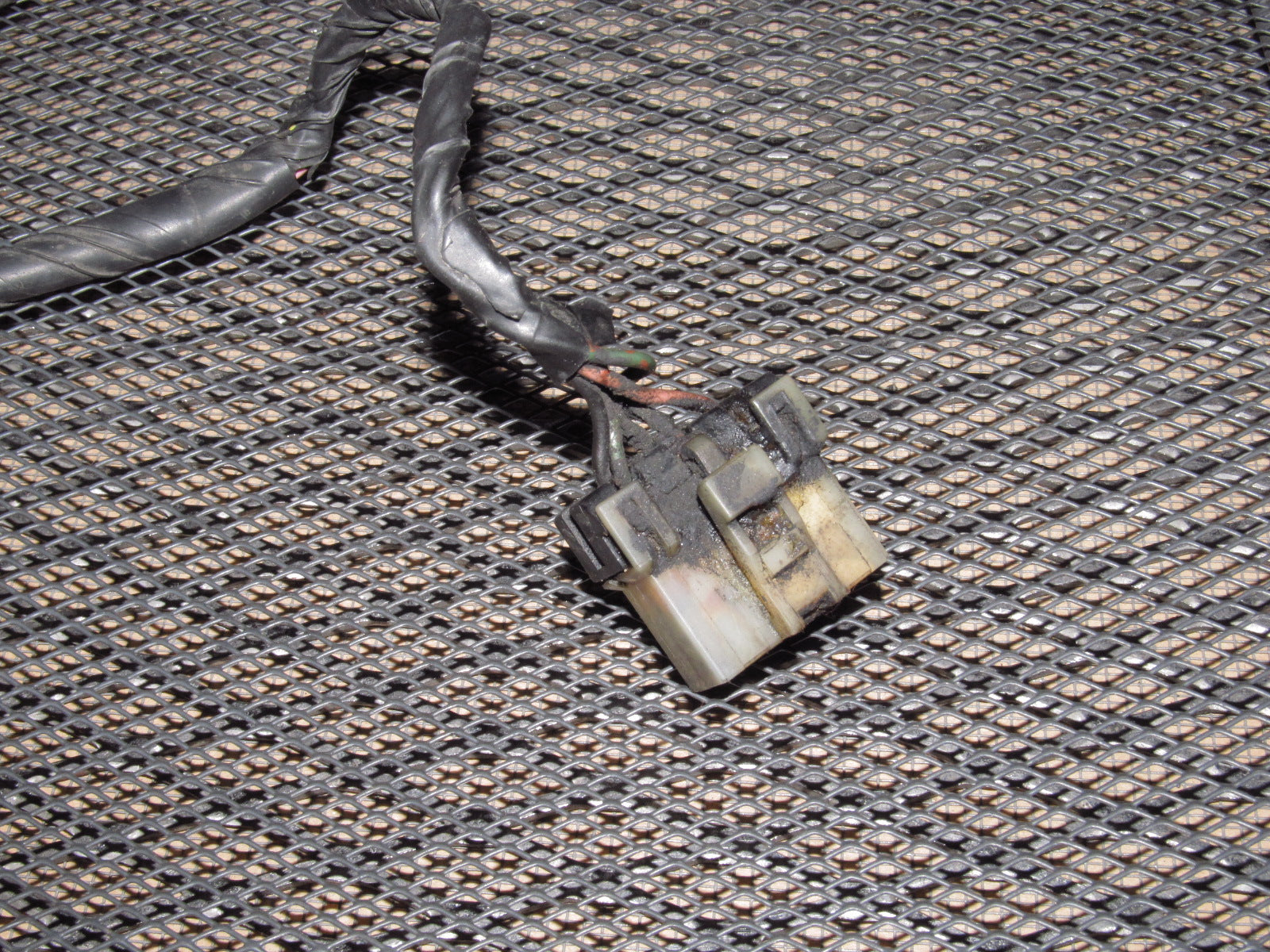 1987-1989 Nissan 300zx OEM Front Wiper Motor Pigtail Harness