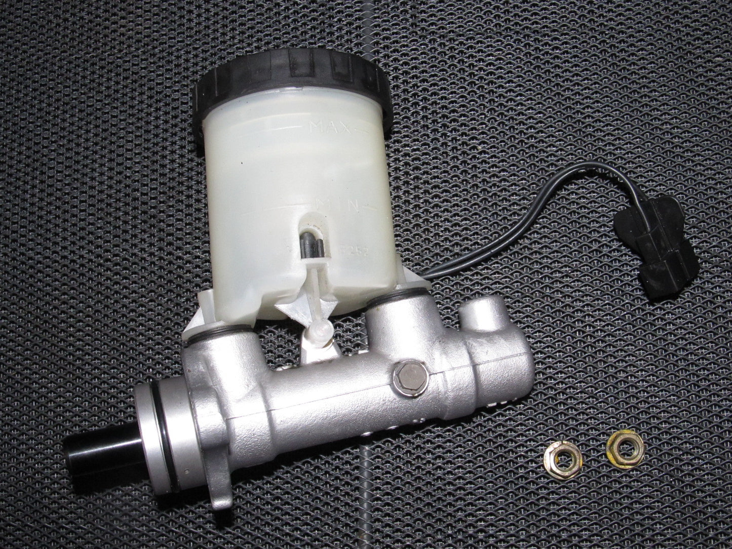 94 95 96 97 Mazda Miata OEM Master Brake Cylinder