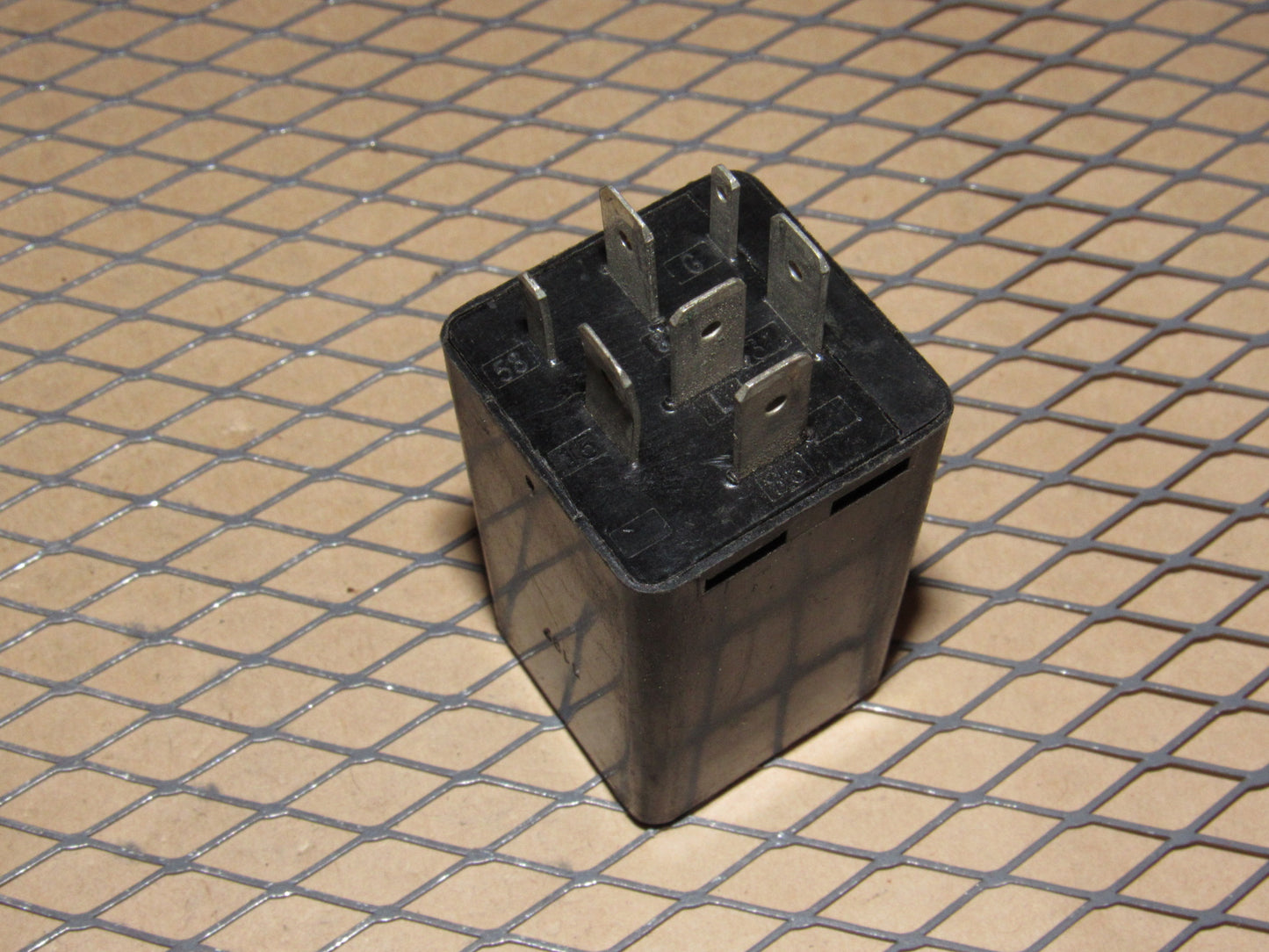 Audi & Volkswagen Relay (190) 1HM 919 433 B