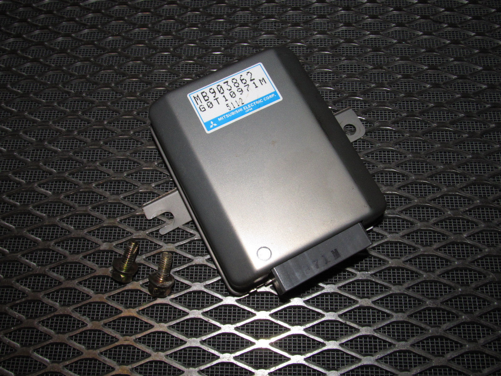 94 95 96 97 Mitsubishi 3000GT OEM Cruise Control Computer