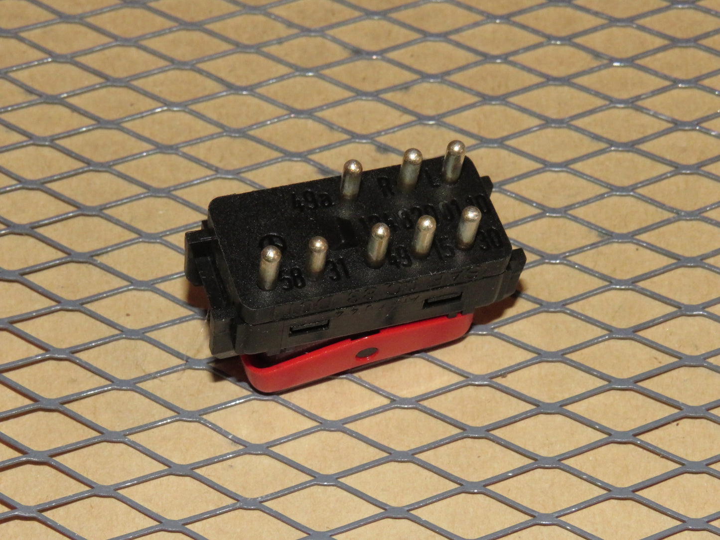 92 93 Mercedes 500E OEM Flasher Hazard Light Switch