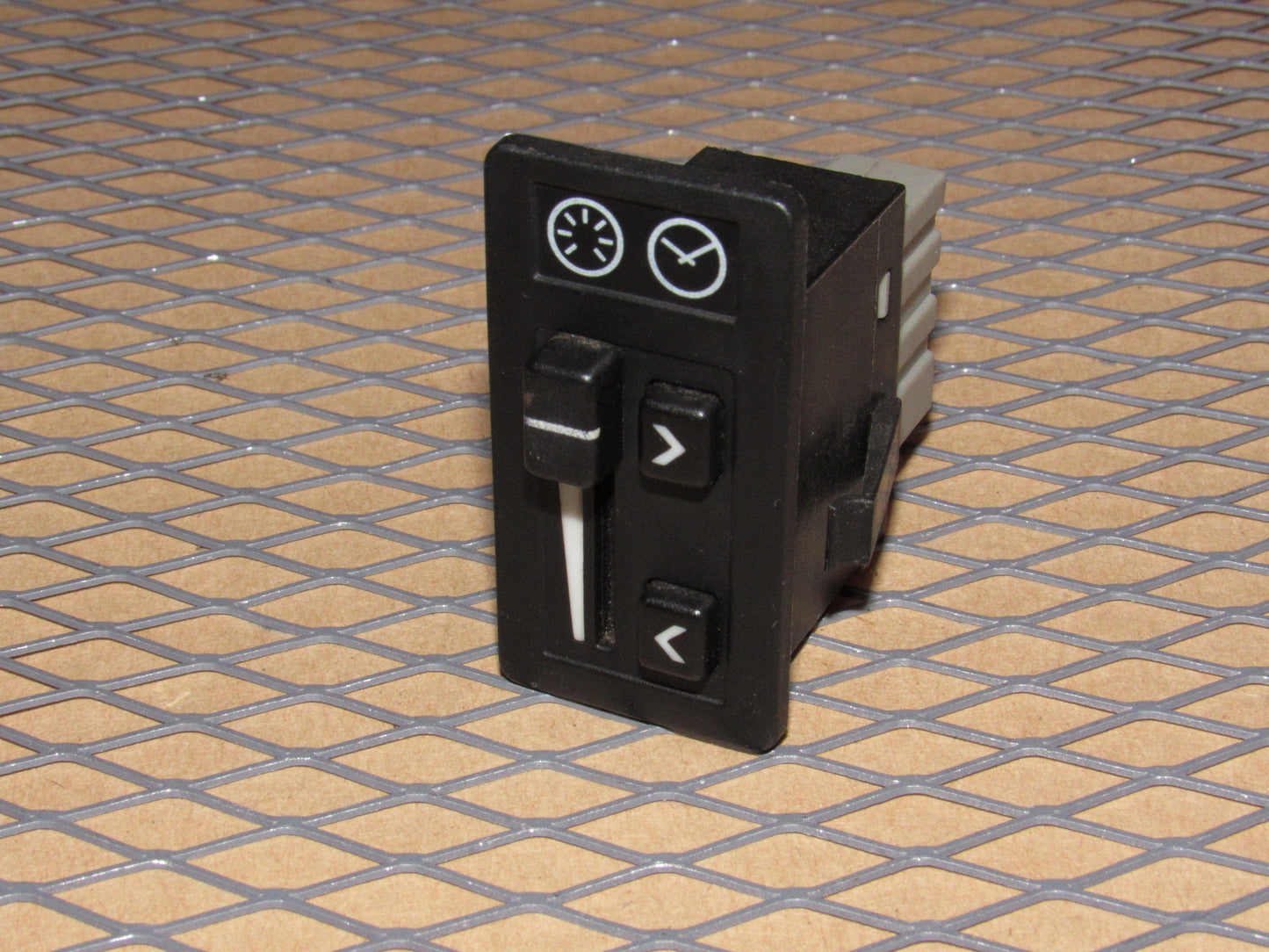 91 92 Volvo 740 OEM Dash Light illumination Dimmer & Clock Adjustment Switch