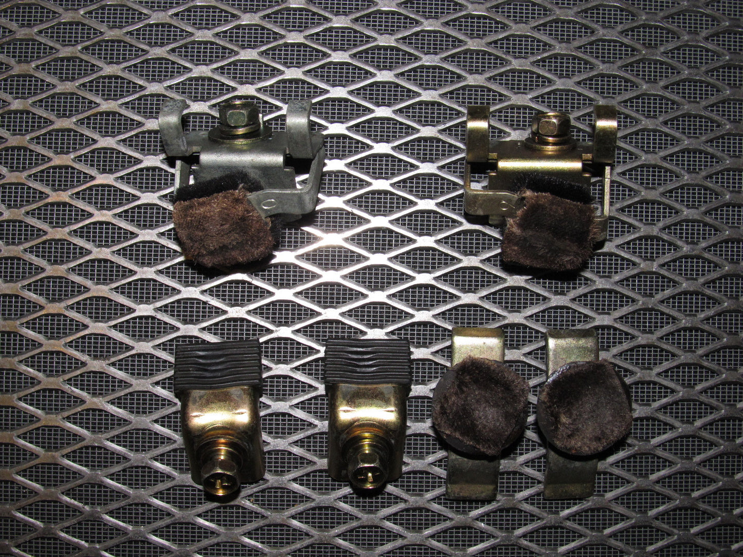 94 95 96 97 Mitsubishi 3000GT OEM Window Stopper Set