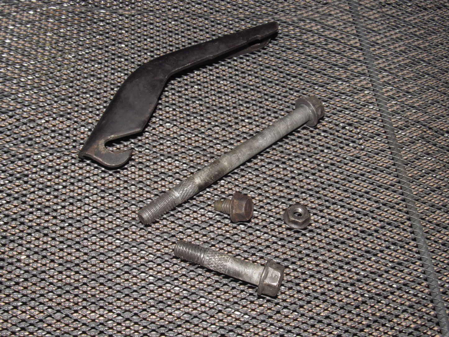 84-88 Chevrolet Corvette OEM Starter Bracket - M/T