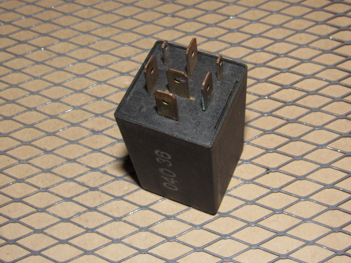 Audi & Volkswagen Relay (71) 191 919 185