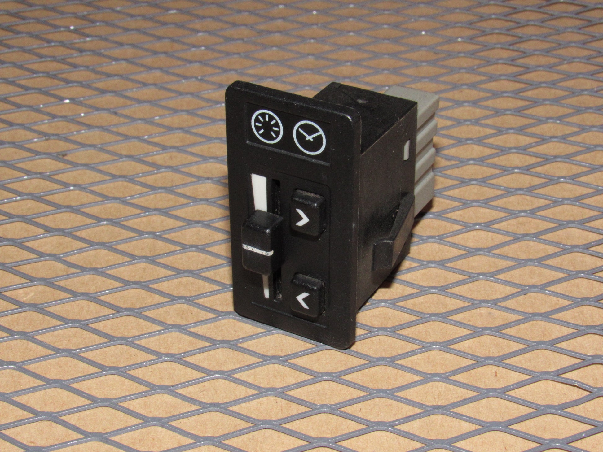 91 92 Volvo 740 OEM Dash Light illumination Dimmer & Clock Adjustment Switch