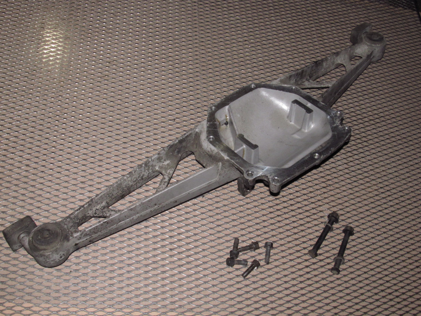 84-96 Chevrolet Corvette OEM Differential Housing Bracket