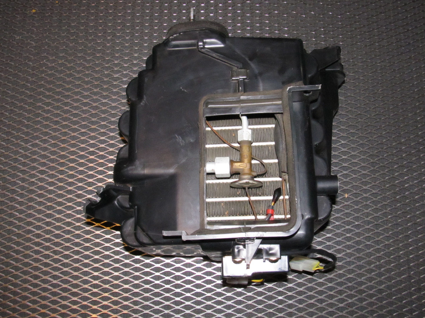 94 95 96 97 Mitsubishi 3000GT OEM A/C Evaporator Core & Box