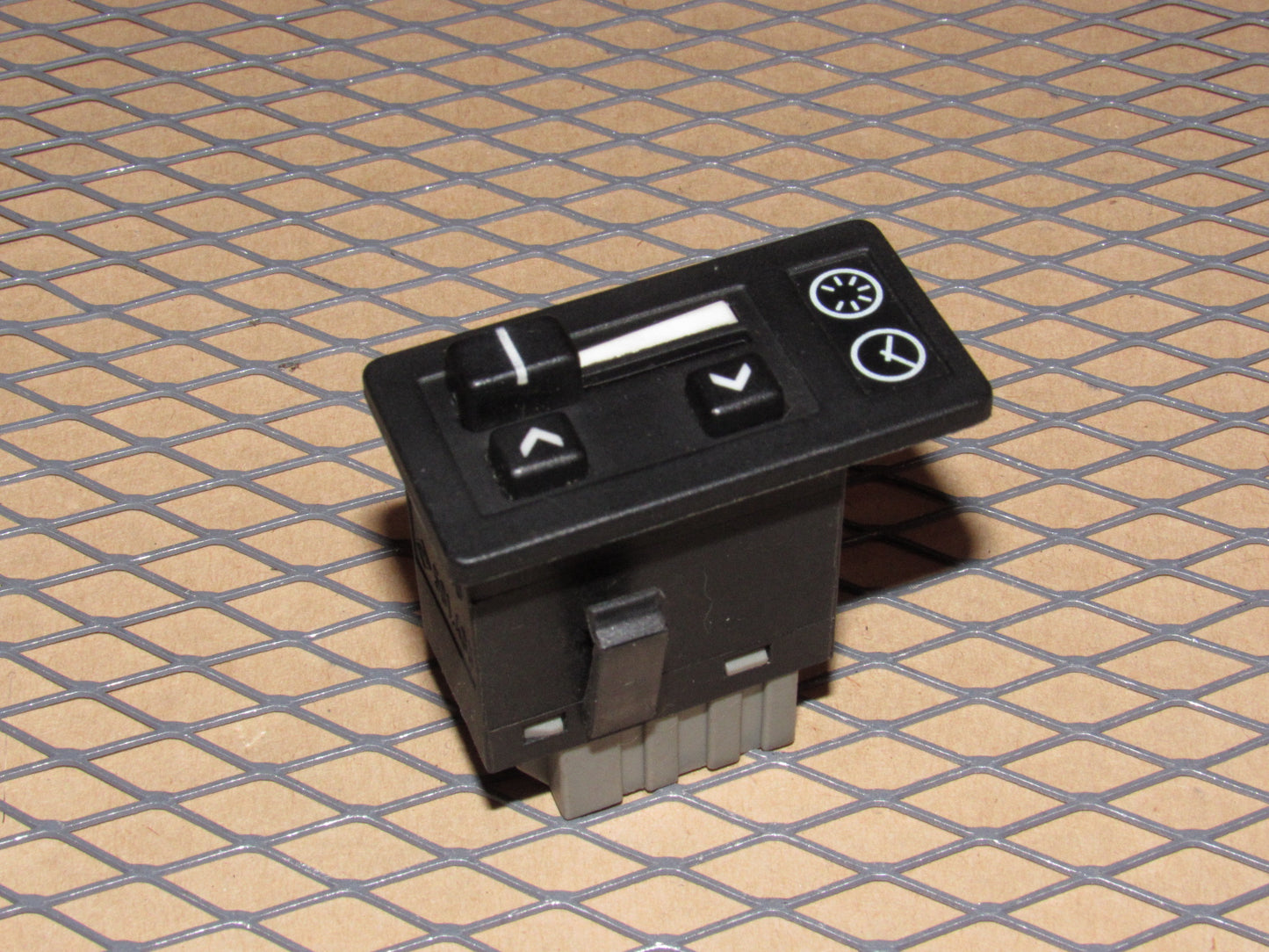 91 92 Volvo 740 OEM Dash Light illumination Dimmer & Clock Adjustment Switch