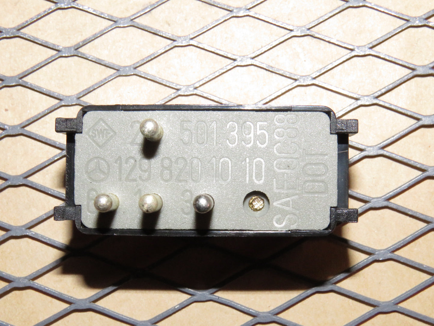 90 91 92 93 Mercedes 500SL OEM Flasher Hazard Light Switch