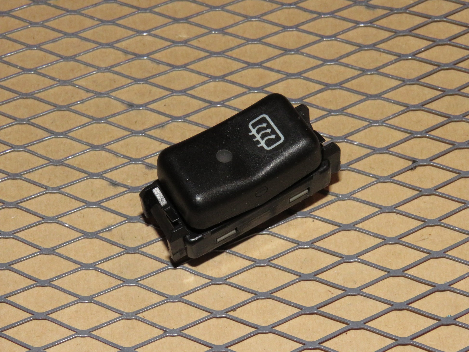 90 91 92 93 Mercedes 500SL OEM Rear Defroster Switch