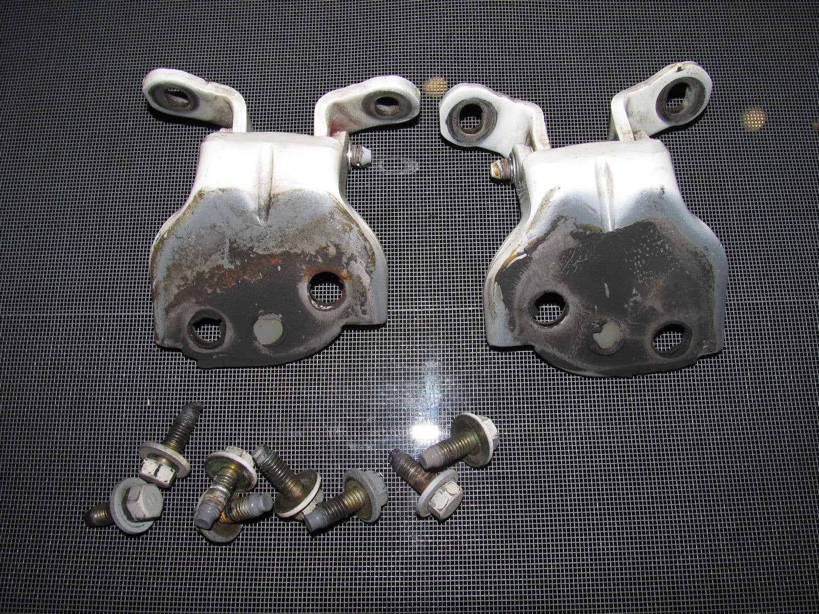 96 97 98 99 00 Honda Civic OEM Door Hinges - Right