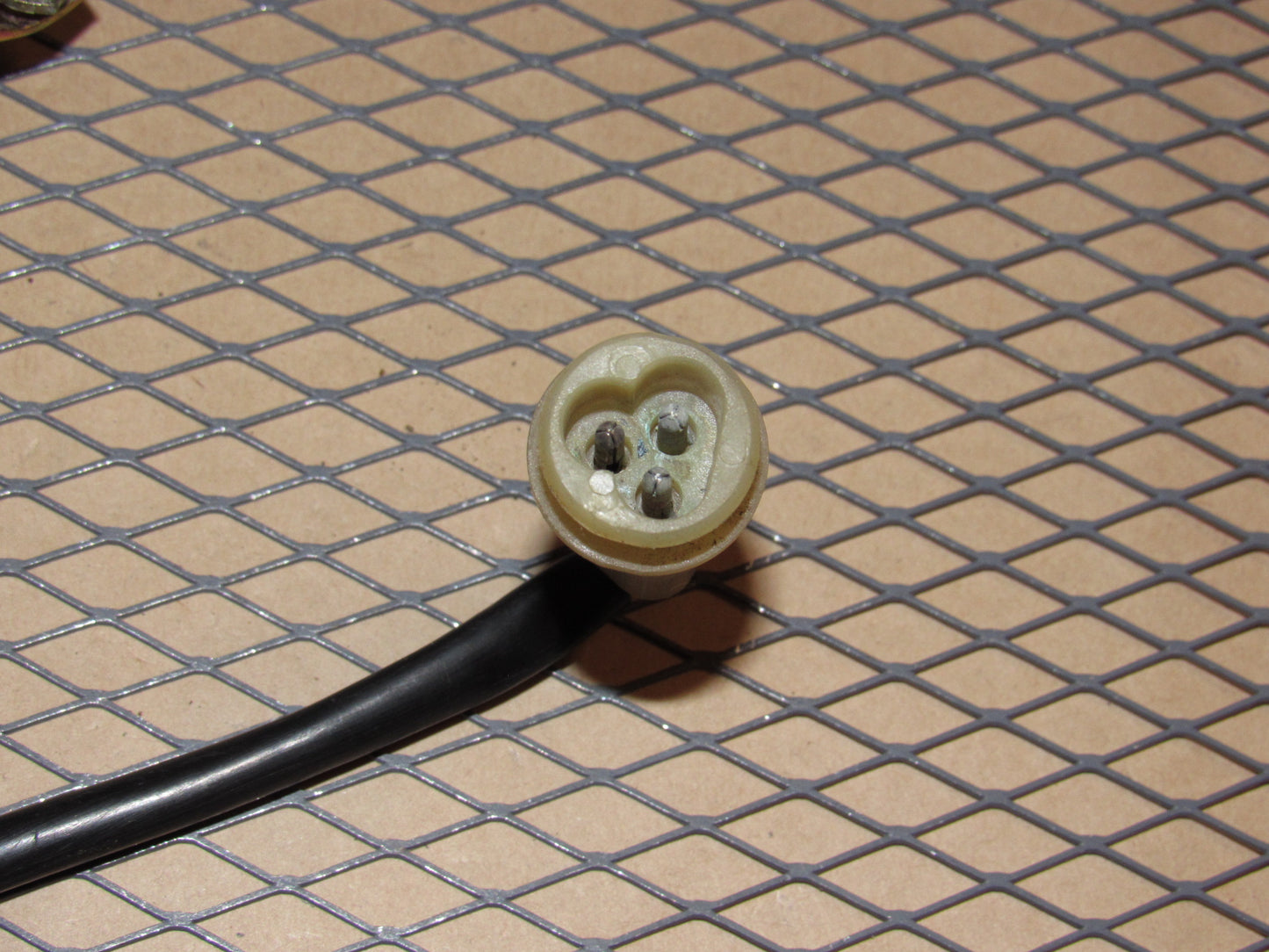 82 83 Datsun 280zx OEM Power Door Lock Latch Actuator Motor - Left