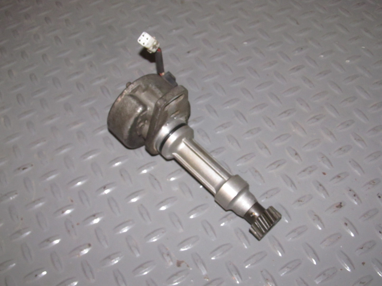 86 87 88 Mazda RX7 Non Turbo OEM Crank Angle Sensor CAS