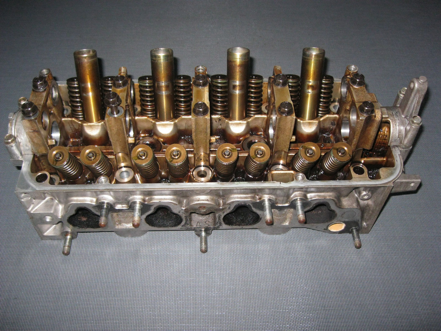 96 97 98 99 00 Honda Civic D14A3 DPFi SFi OEM Engine Cylinder Head