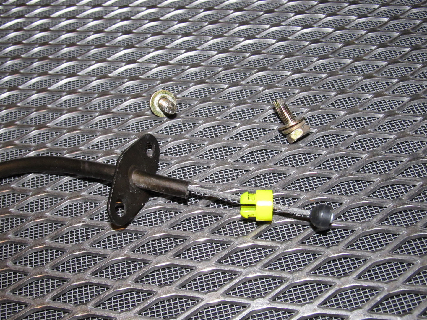 94 95 96 97 Mitsubishi 3000GT OEM A/T Gas Pedal Throttle Cable