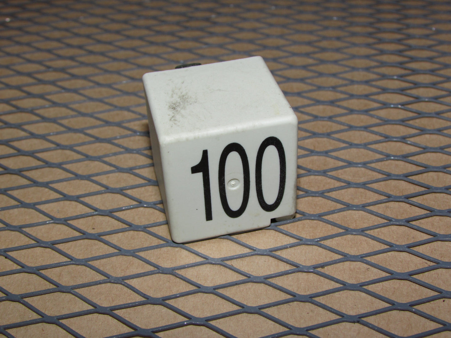 Audi & Volkswagen Relay (100) 7M0 951 253A