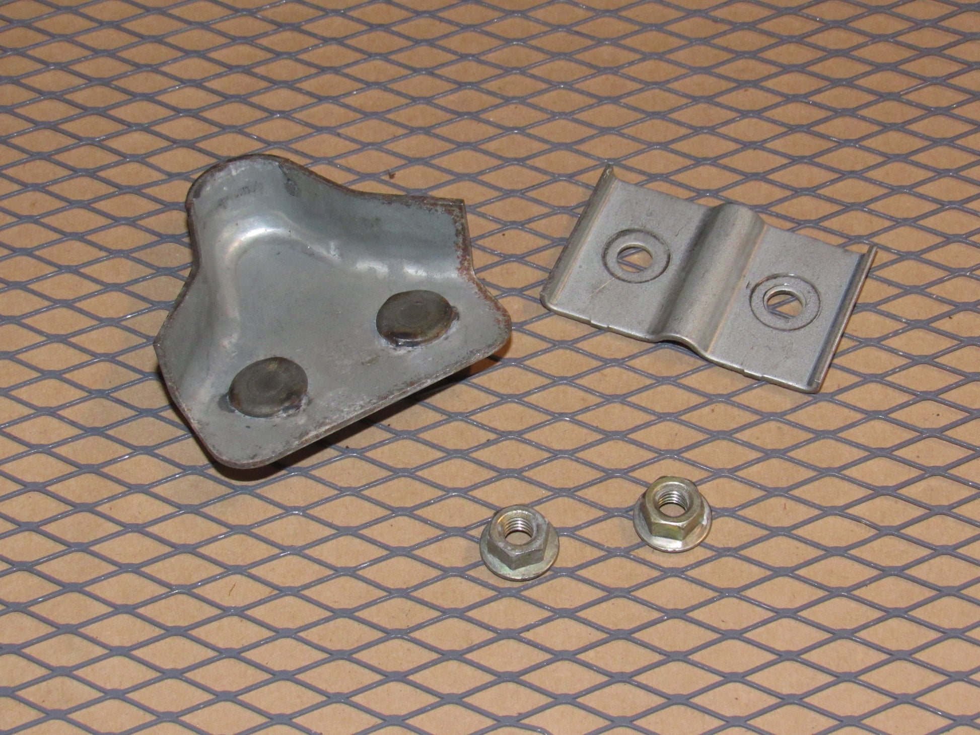 79 80 81 82 83 Datsun 280zx OEM Window Regulator Stopper Bracket