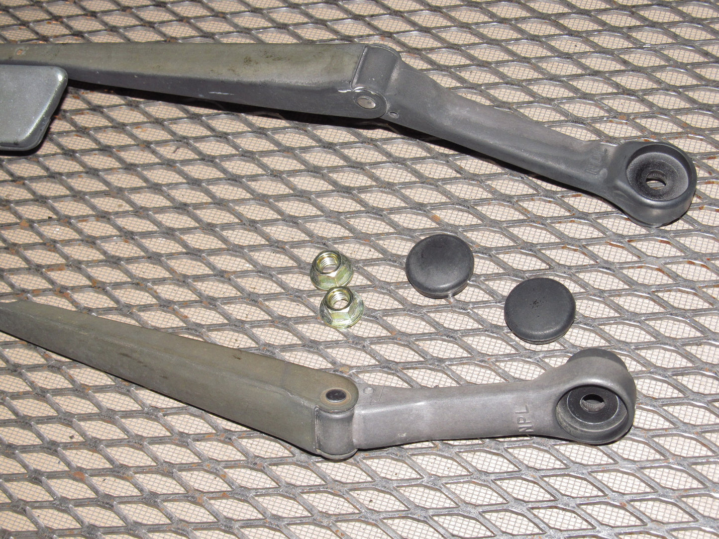 94 95 96 97 Mazda Miata OEM Wiper Arm