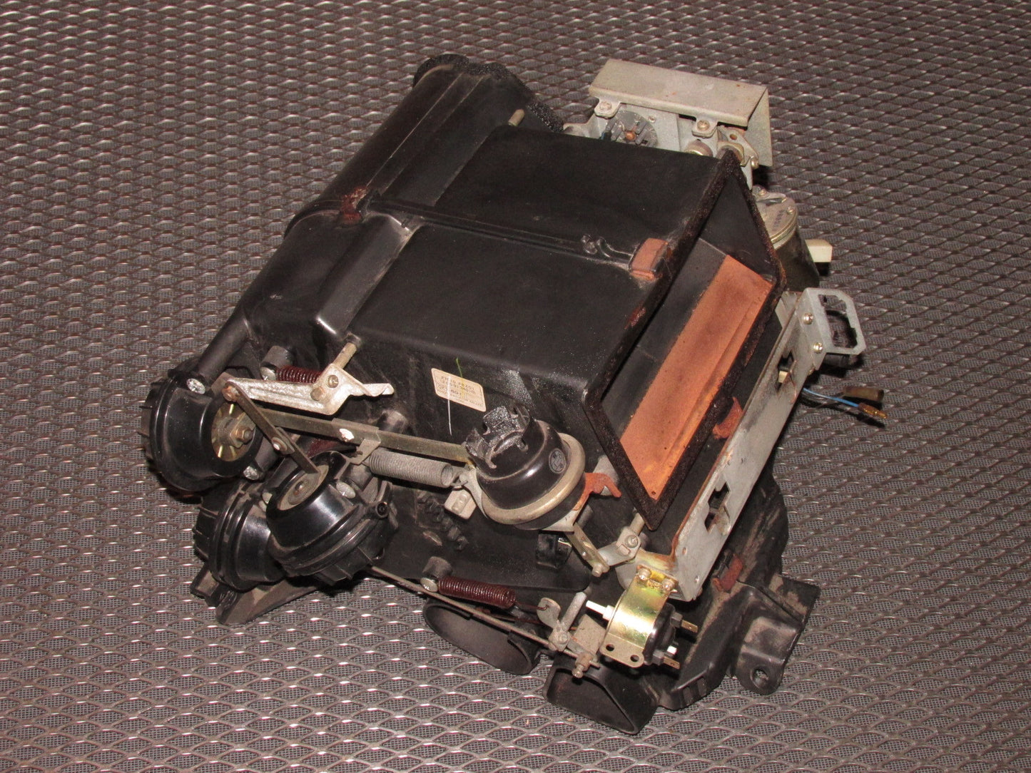 81 82 83 Datsun 280zx OEM Heater Core & Box