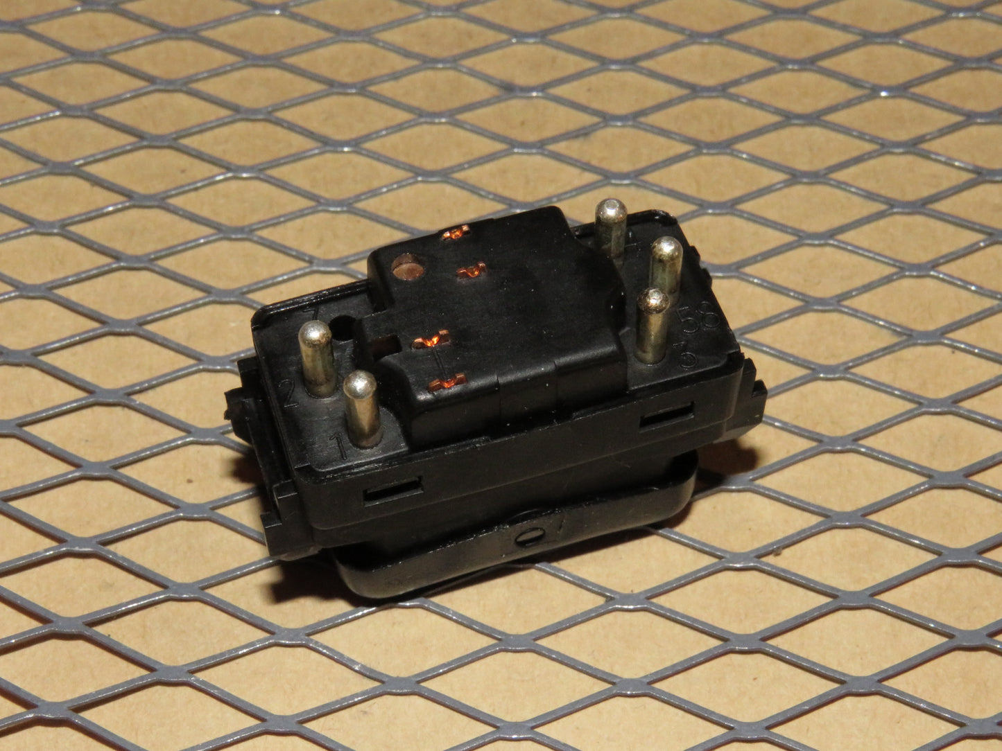 86 87 88 89 90 91 Mercedes Benz 560SEL OEM Console Power Window Switch - Left