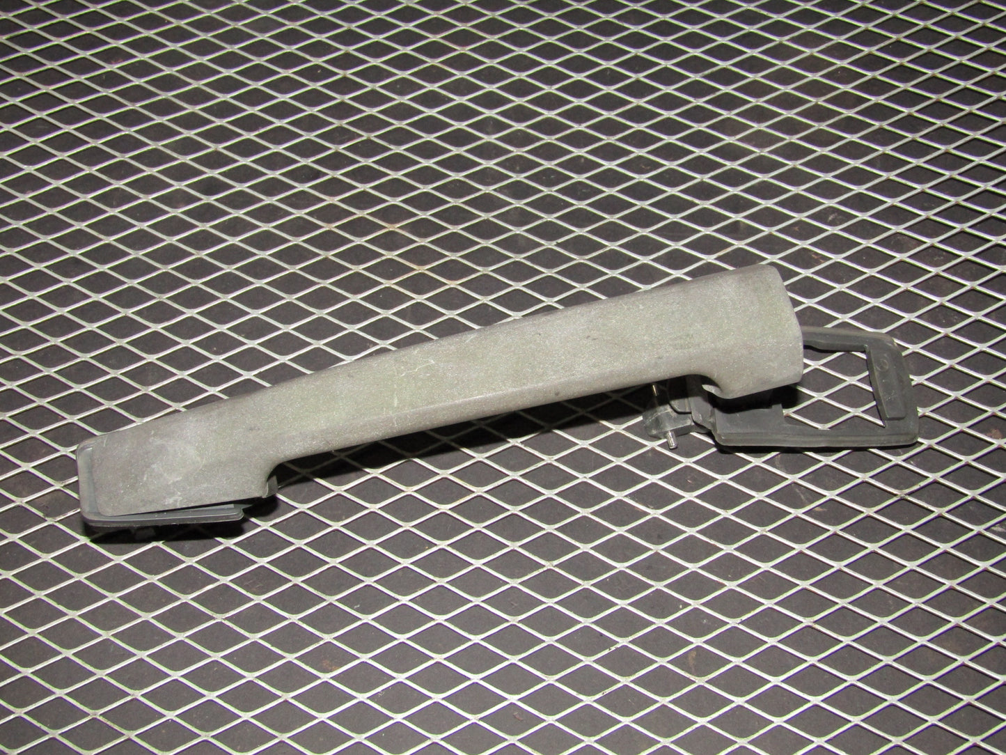 86-93 Mercedes Benz 300E OEM Front Exterior Door Handle - Left