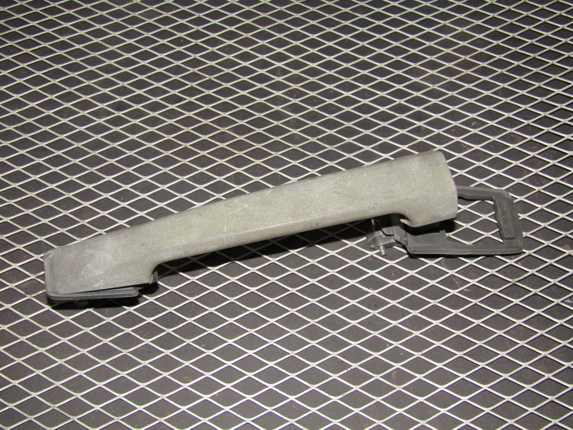 86-93 Mercedes Benz 300E OEM Front Exterior Door Handle - Left