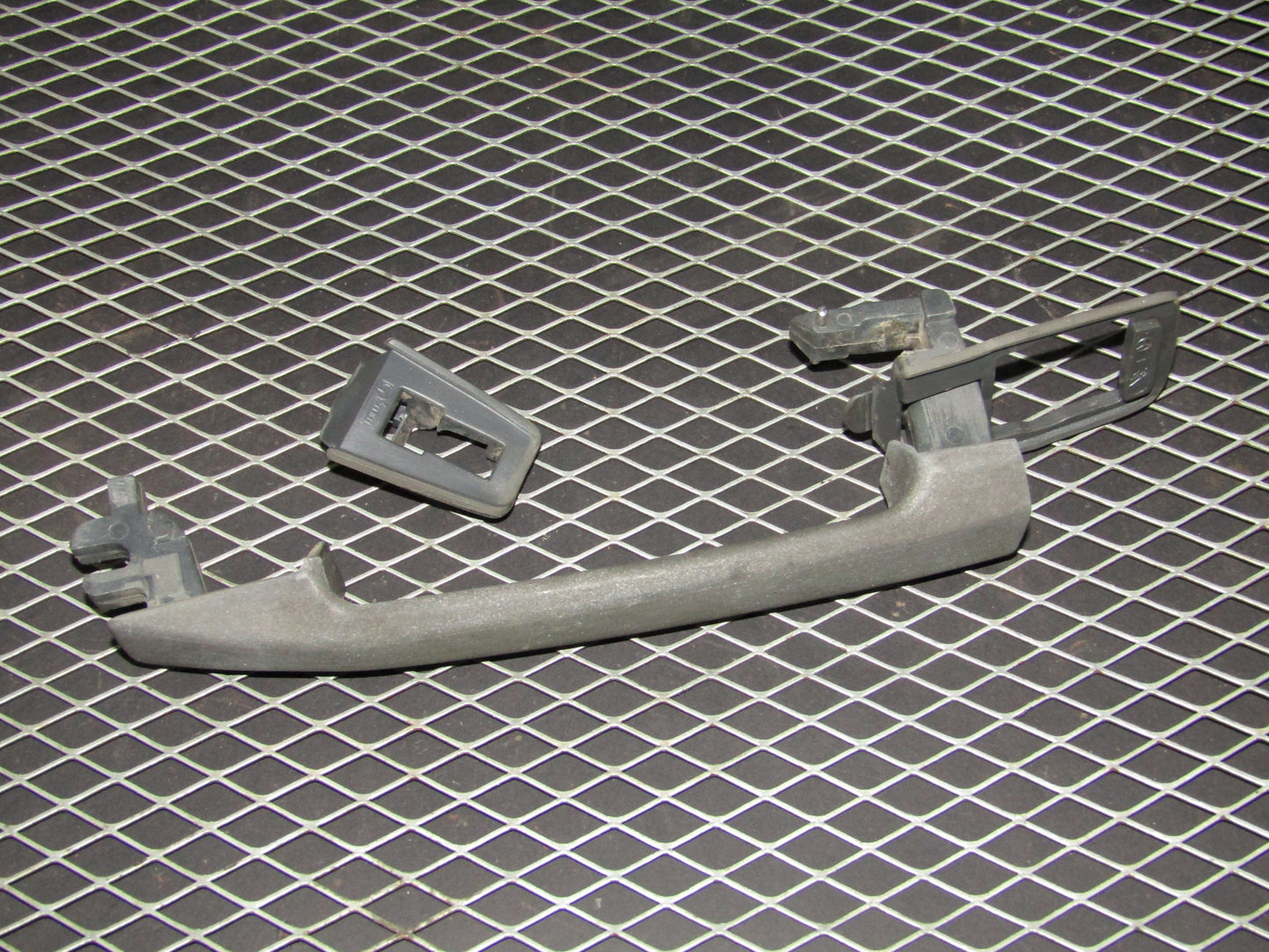 86-93 Mercedes Benz 300E OEM Front Exterior Door Handle - Left