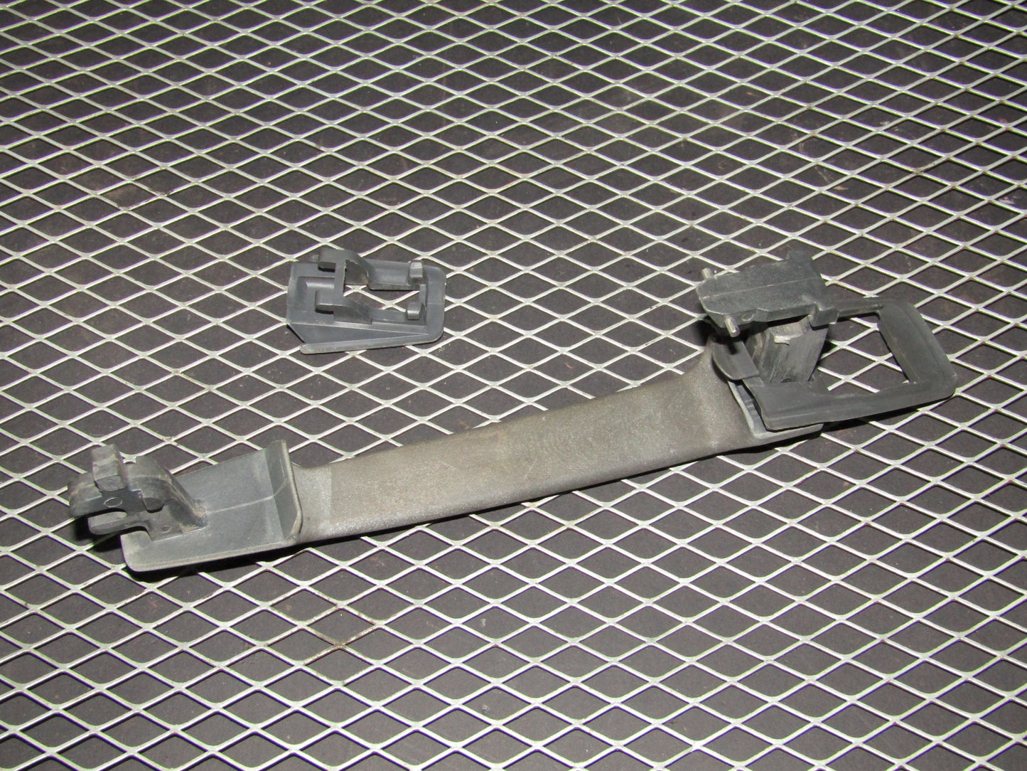 86-93 Mercedes Benz 300E OEM Front Exterior Door Handle - Left