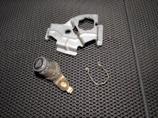 96 97 98 99 00 Honda Civic OEM Door Lock Cylinder & Bracket - Key - L