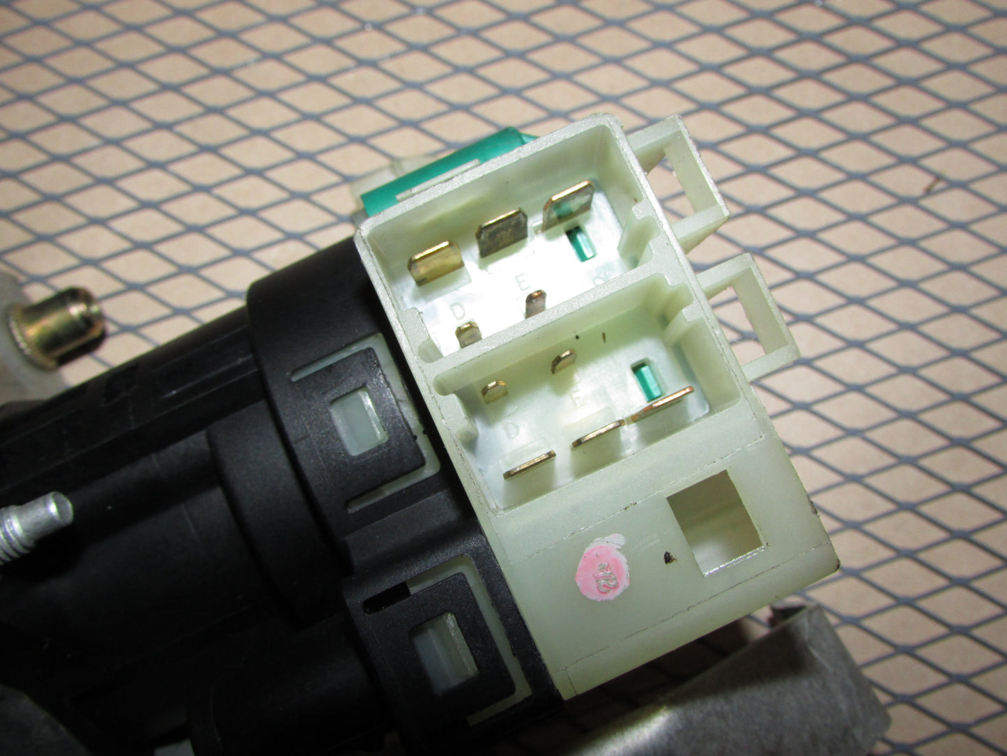 97 98 99 00 01 02 03 04 Chevrolet Corvette OEM Ignition Lock Cylinder & Switch