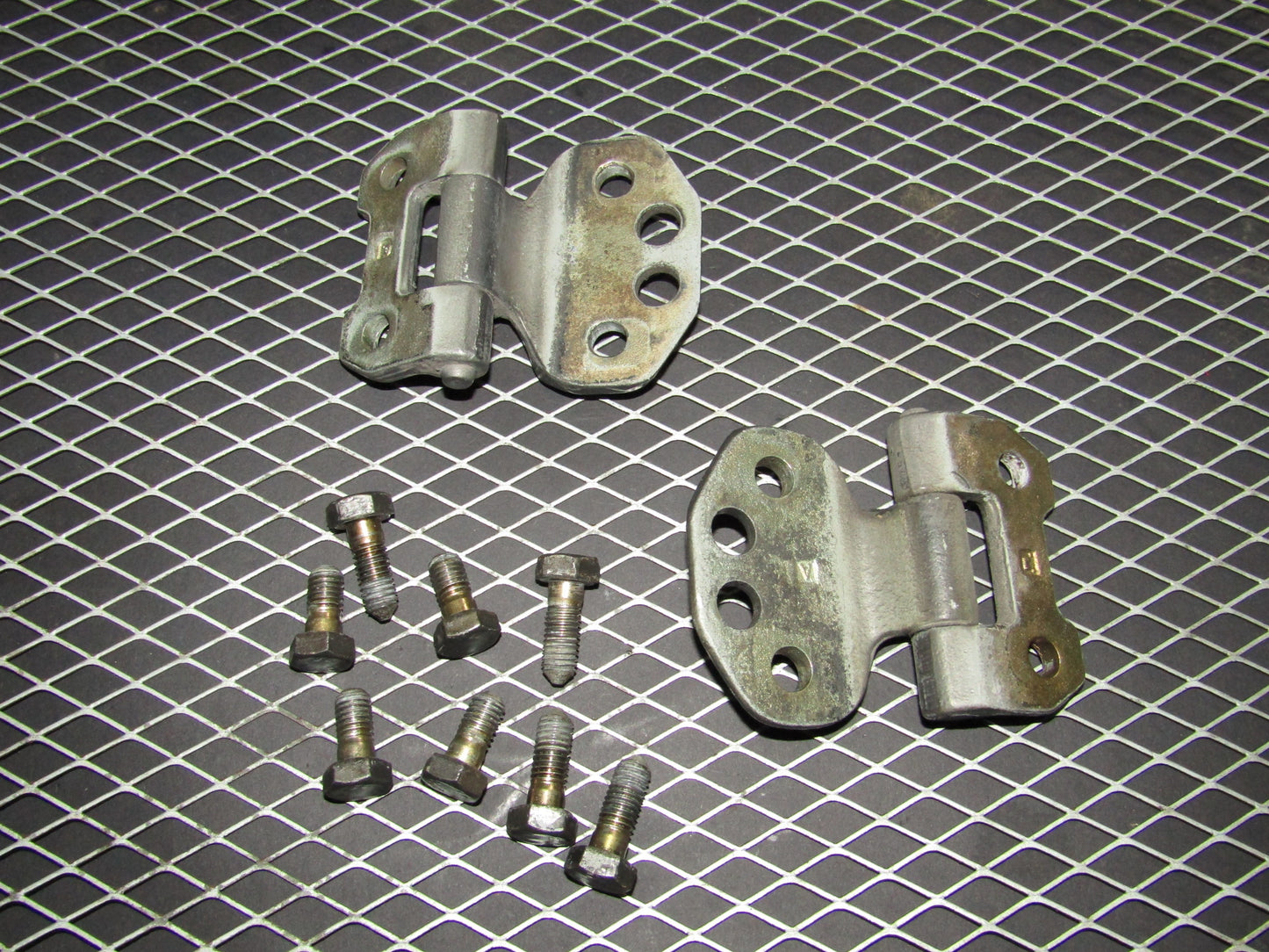 86-93 Mercedes Benz 300E OEM Front Door Hinges - Left