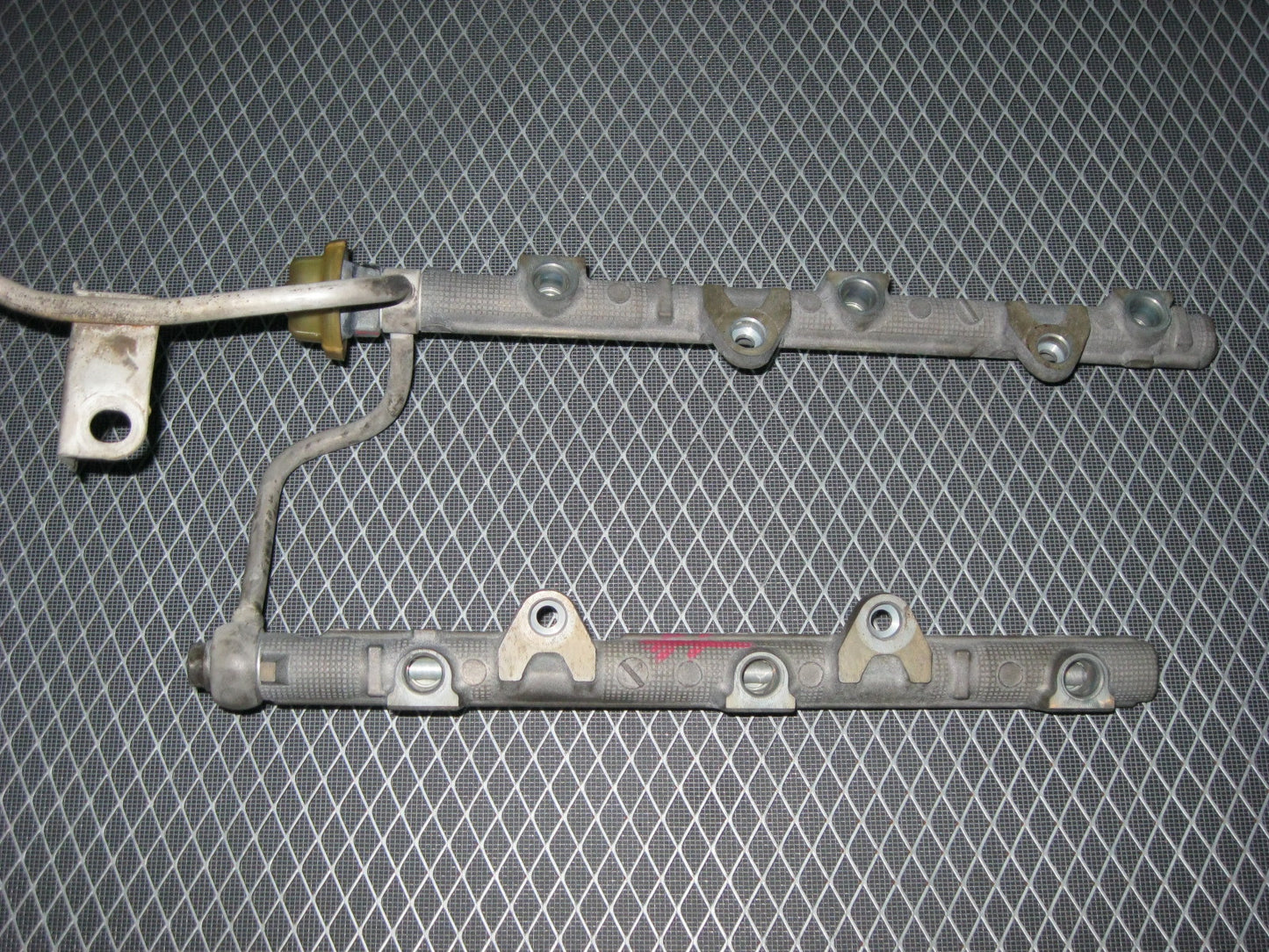 JDM Toyota 1MZ-FE 3.0L V6 None VVTi Fuel Rail & Fuel Regulator Set