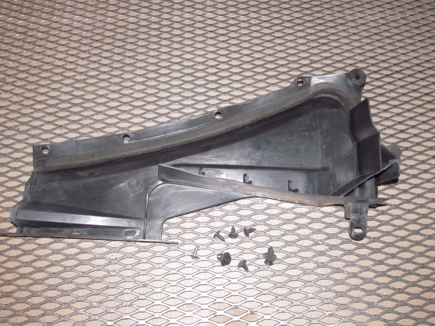 94 95 96 97 Mazda Miata OEM Wiper Cowl Panel Cover - Right