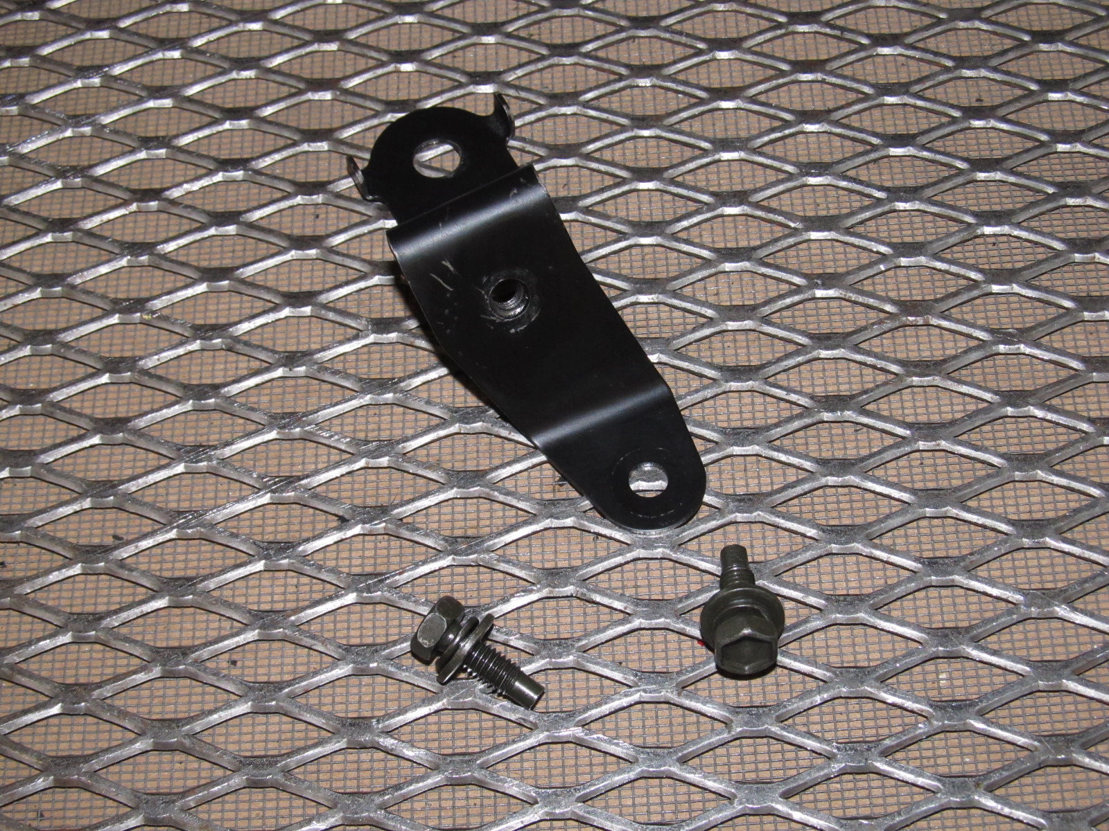 91 92 93 94 95 Toyota MR2 OEM Cruise Control Actuator Motor Mounting Bracket