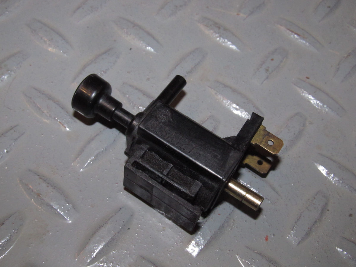 86 87 88 Mazda RX7 OEM Engine Air Vacuum Solenoid Valve AESA127