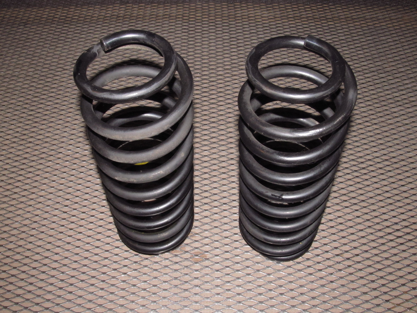 87 88 89 Nissan 300zx OEM Suspension Shock Coil Spring - Rear Set