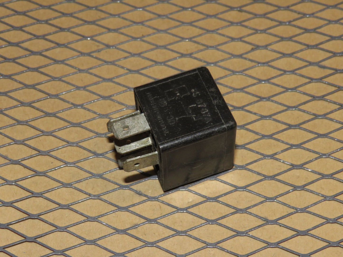 Chevrolet Relay VF4-15F11-Z01 / 14100455