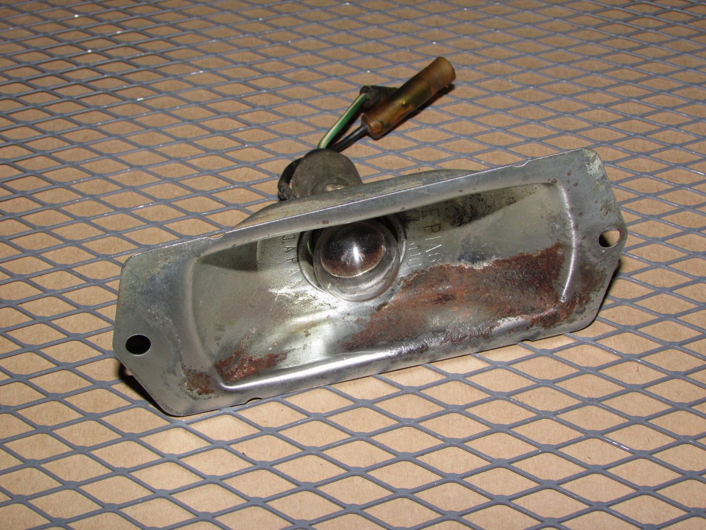 75 76 77 78 Datsun 280z OEM Rear Side Marker Bulb Socket Housing - Left