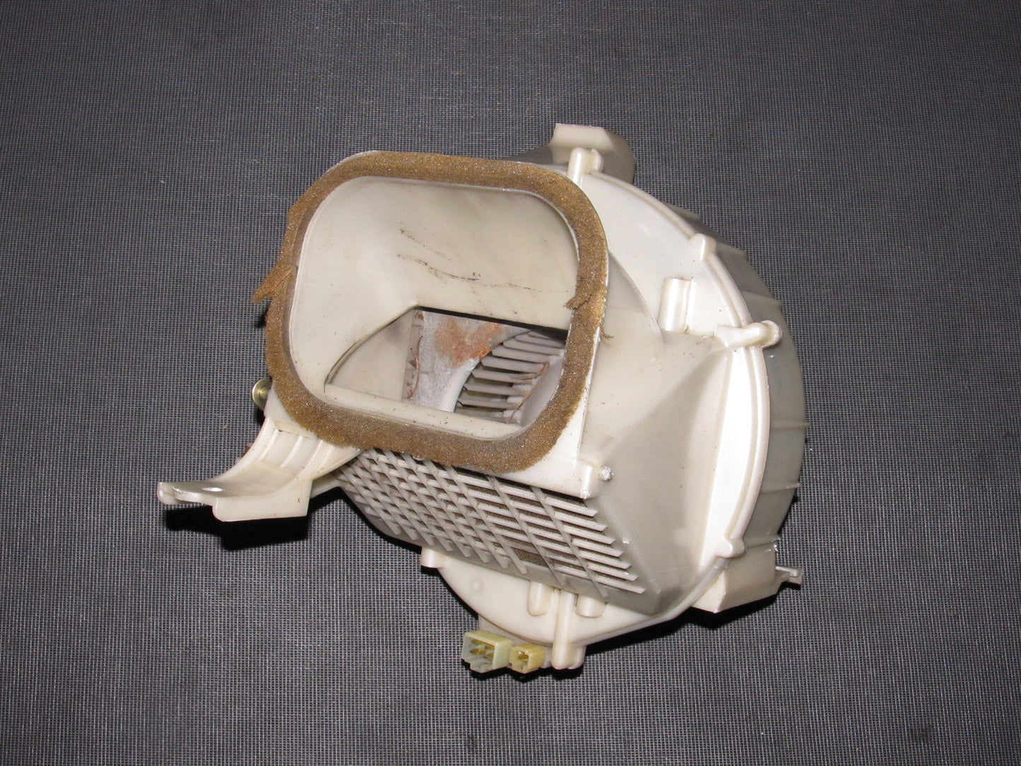 94 95 96 97 Mazda Miata OEM Blower Motor & Housing Box