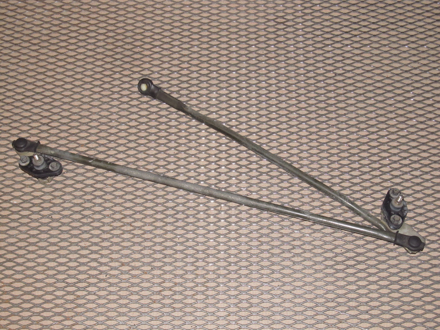 94 95 96 97 Mazda Miata OEM Front Wiper Linkage