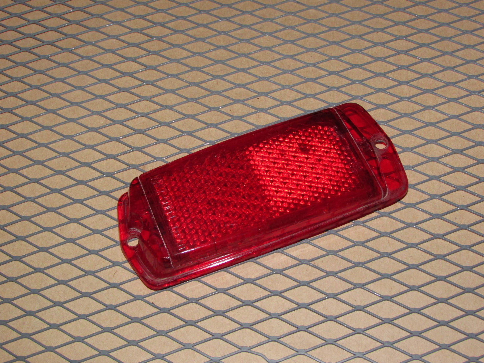 75 76 77 78 Datsun 280z OEM Rear Side Marker Light Lamp Lens - Left